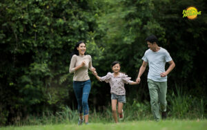 Read more about the article Shared Experiences Outdoors Bring Families Closer Together